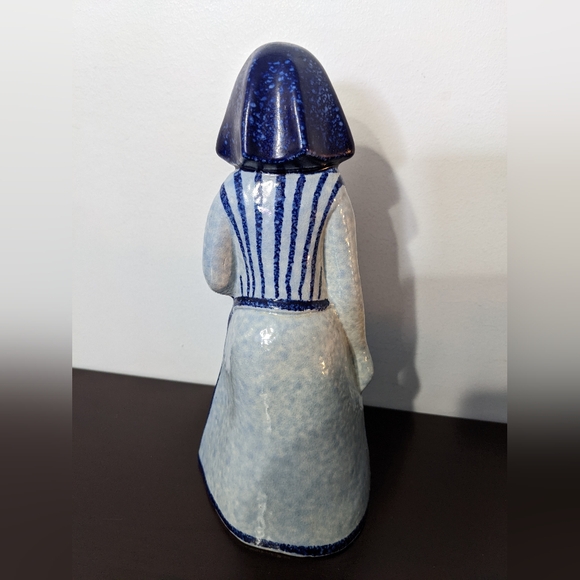 Unique Bud Vase - Picture 2 of 7